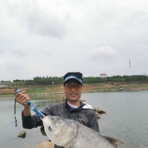 垂钓新手入门全攻略：从零学钓鱼，新手快速上手技巧